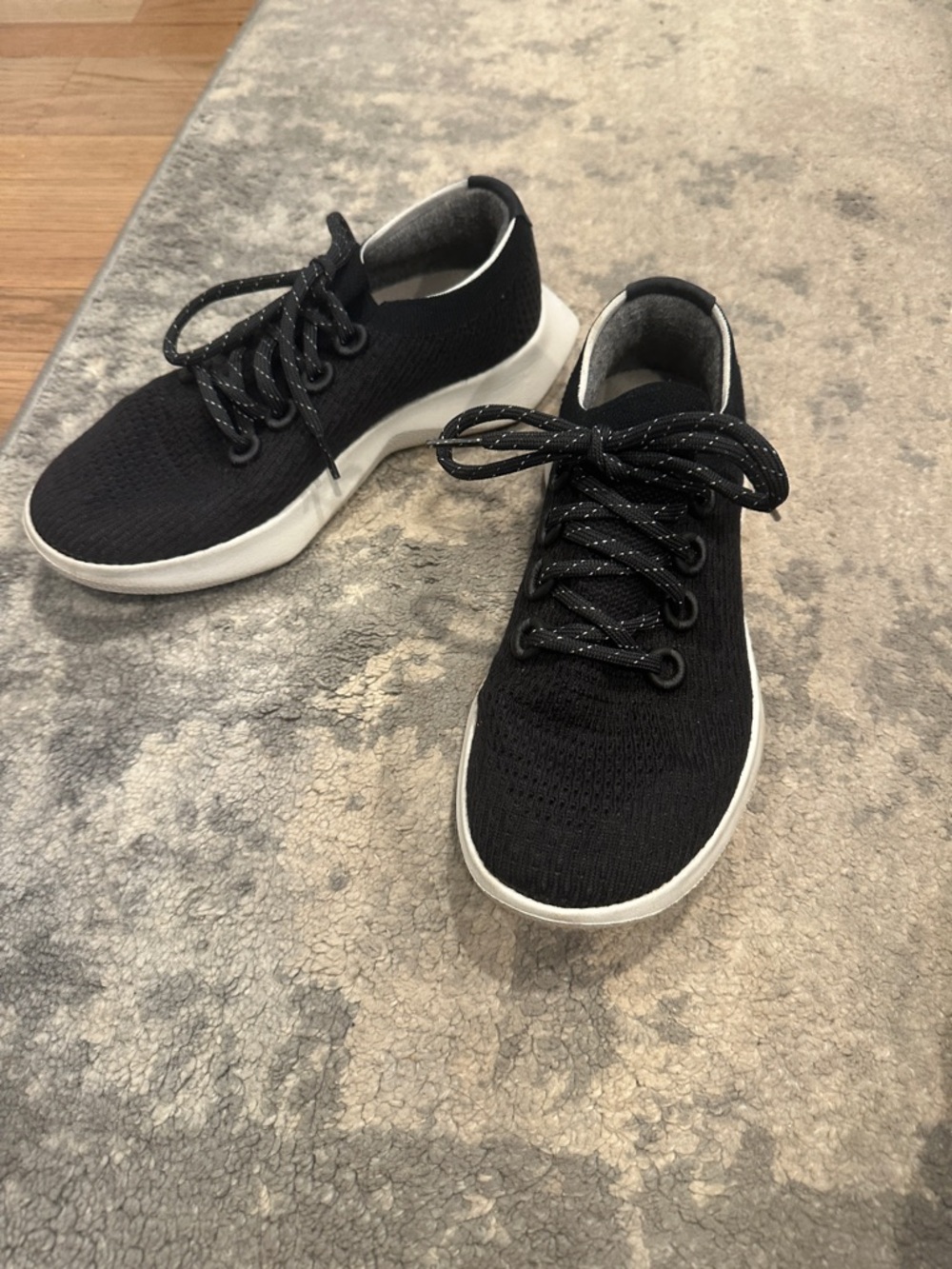 allbirds Black Knit Sneakers with White Sole W9 9 shoe